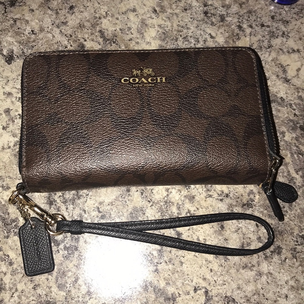 Coach wallet